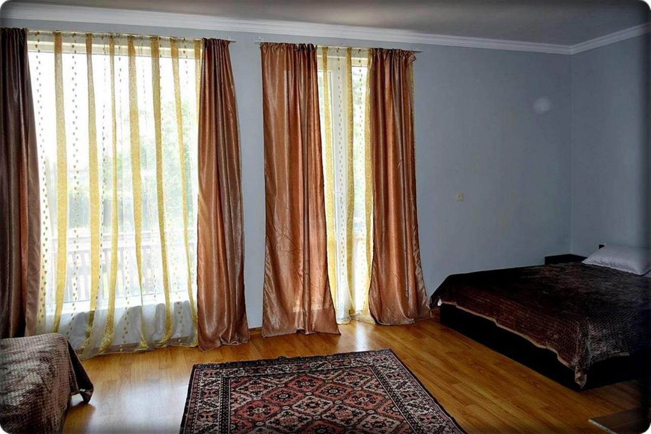 Guest House Qedi Jvari Exterior foto