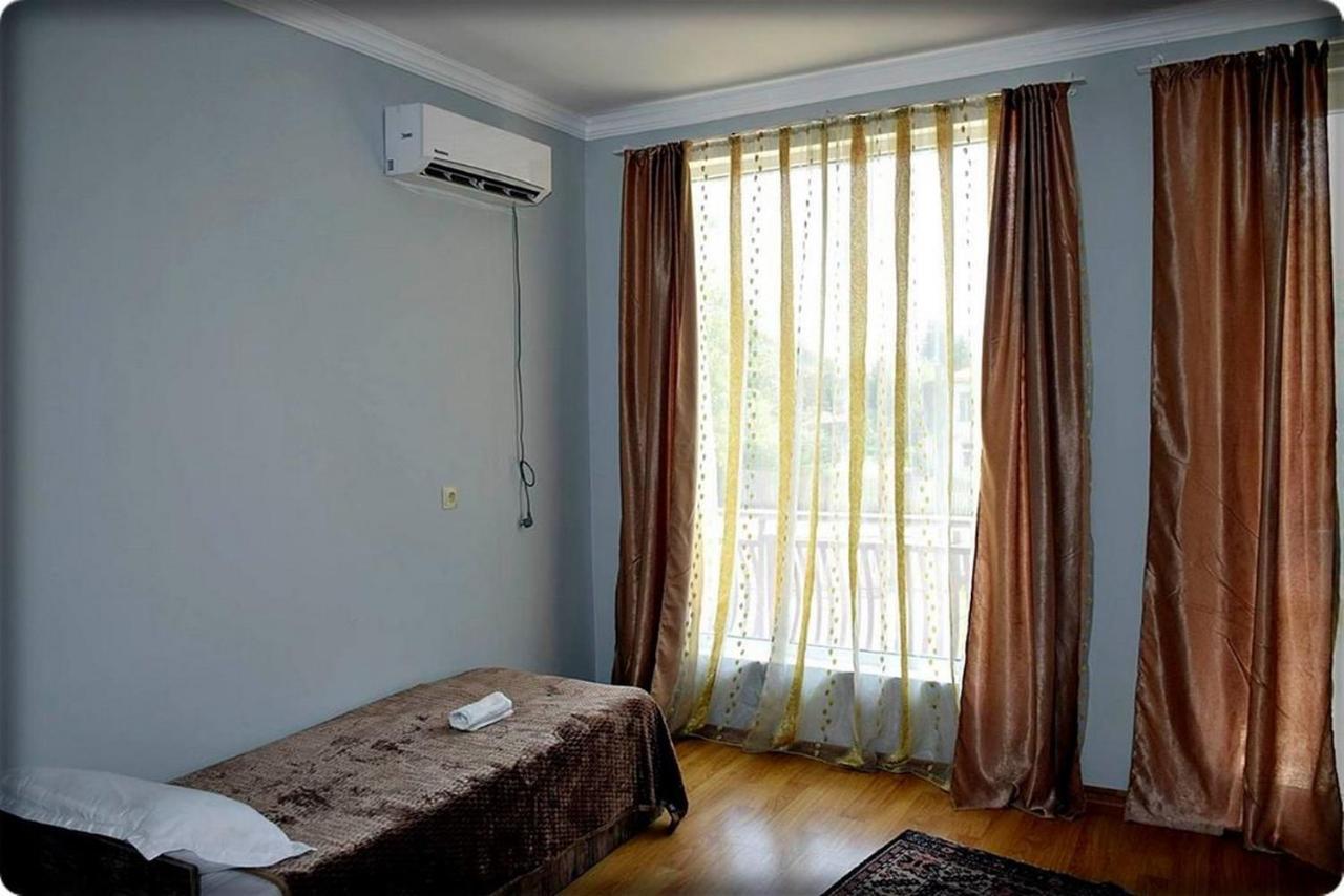 Guest House Qedi Jvari Exterior foto